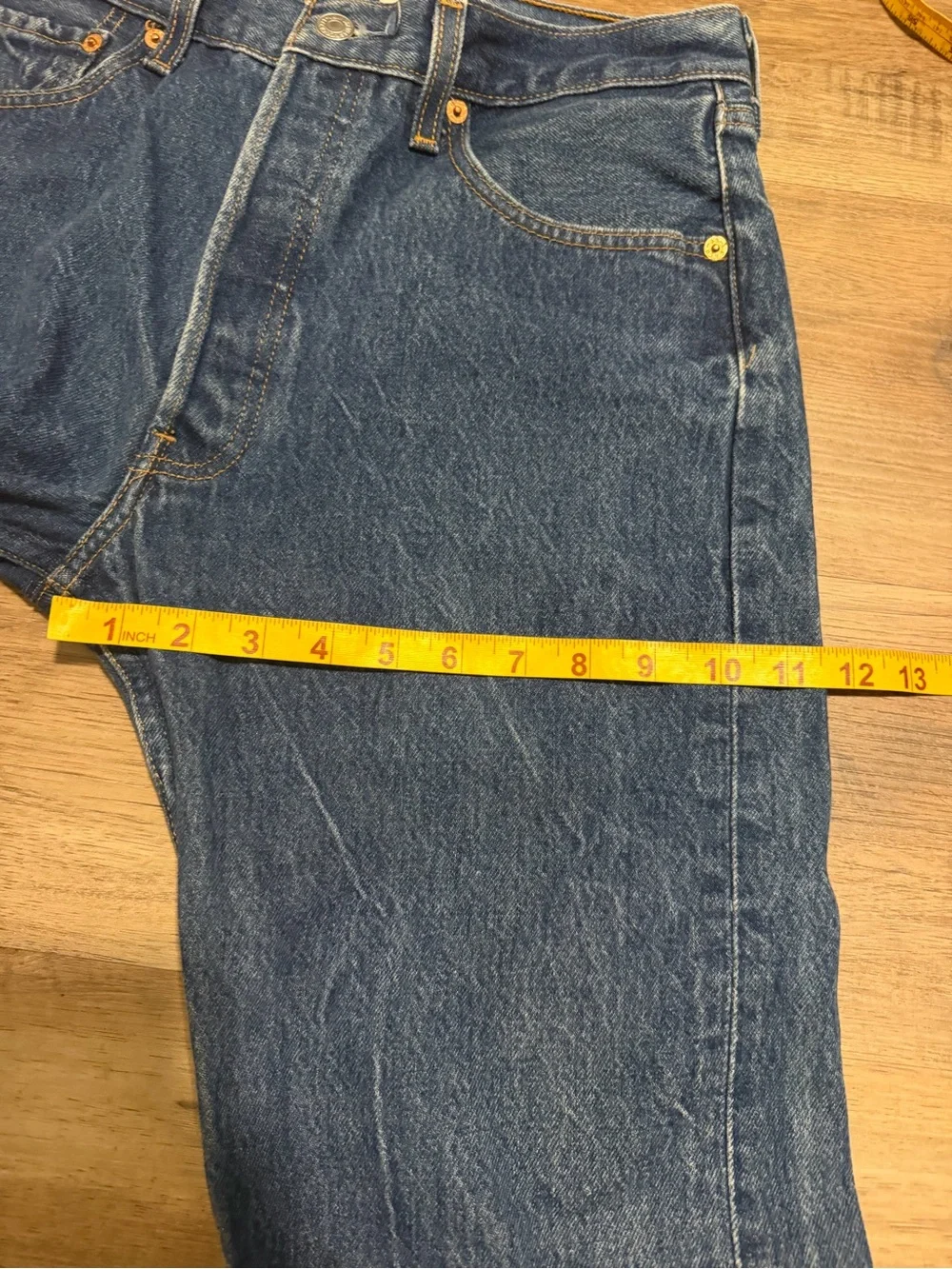 Vintage Levi’s 501 Button Fly Jeans Black Batwing 33x33 actual 32x30